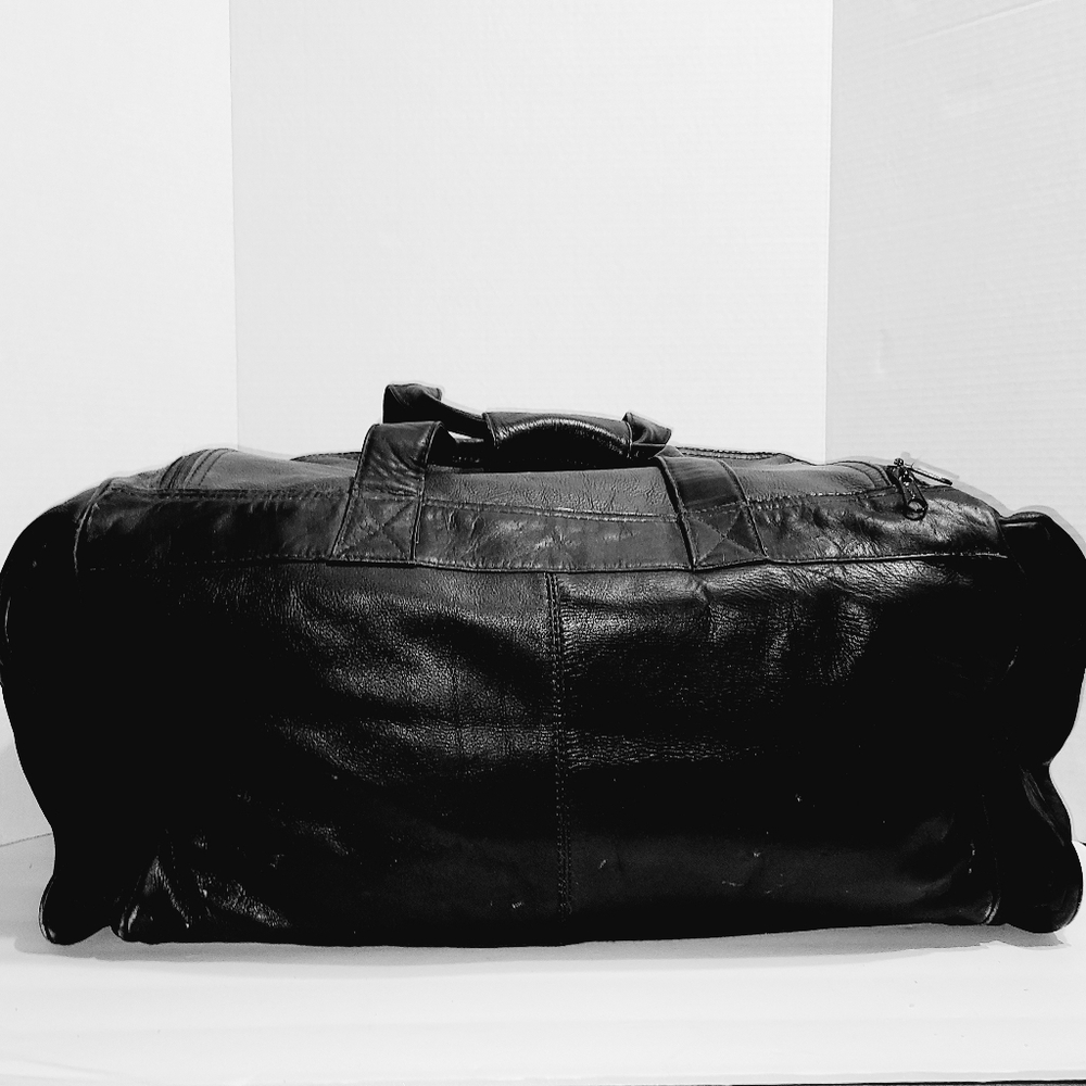 Black Leather Duffel Bag NBC Peacock 22"x10"x11" EUC No shoulder strap Vintage?